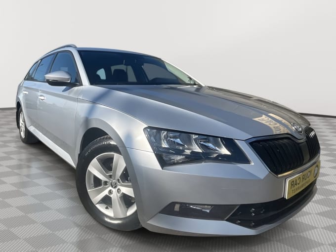 2025 Skoda Superb