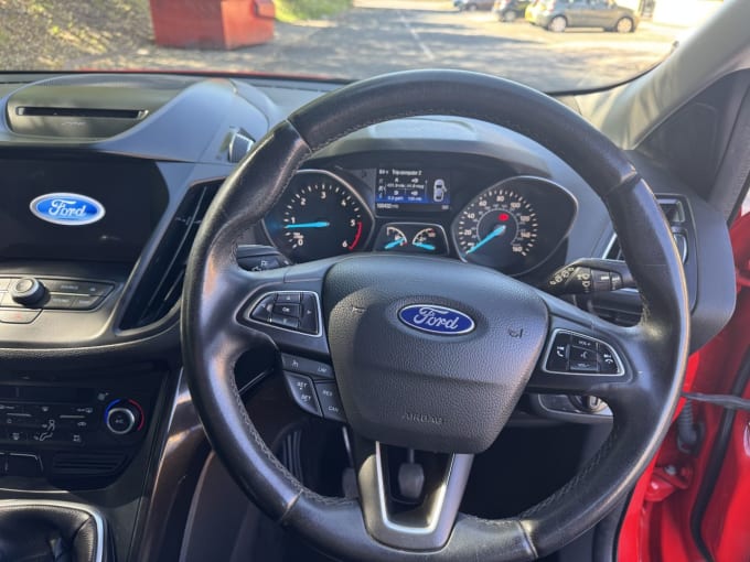2025 Ford Kuga