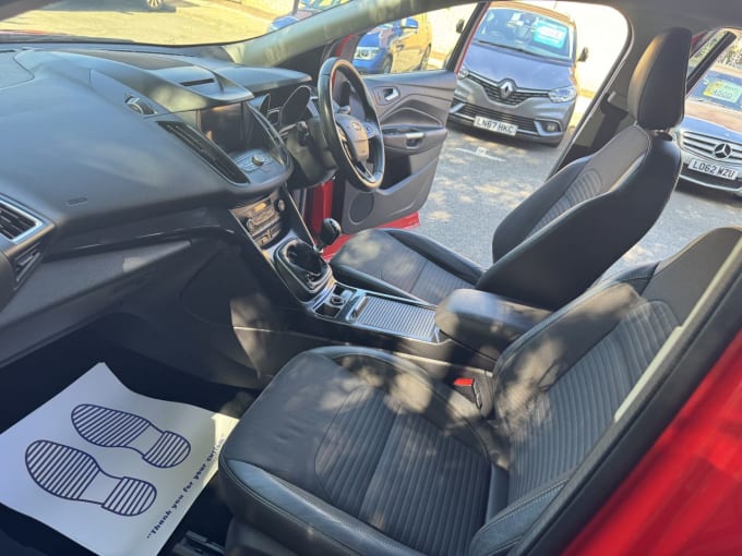 2025 Ford Kuga