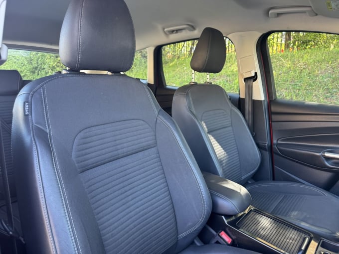 2025 Ford Kuga