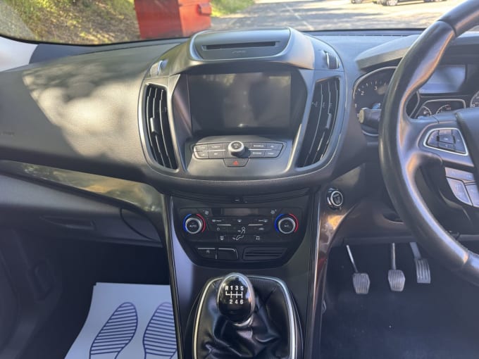 2025 Ford Kuga