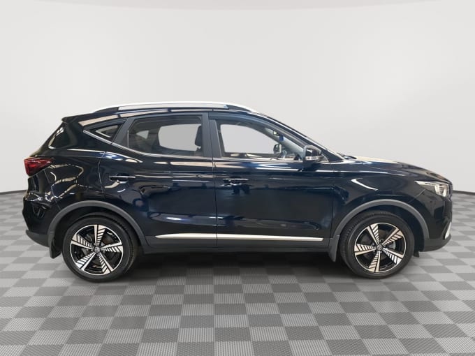 2025 Mg Mg Zs