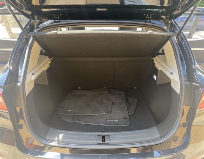 2025 Mg Mg Zs