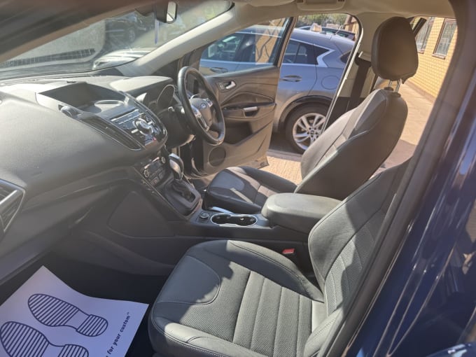2025 Ford Kuga