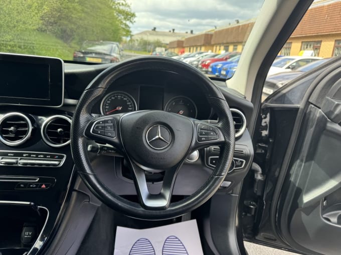 2025 Mercedes-benz Glc
