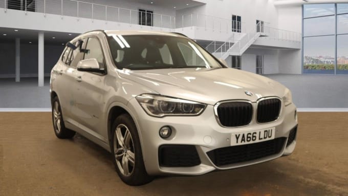 2025 BMW X1