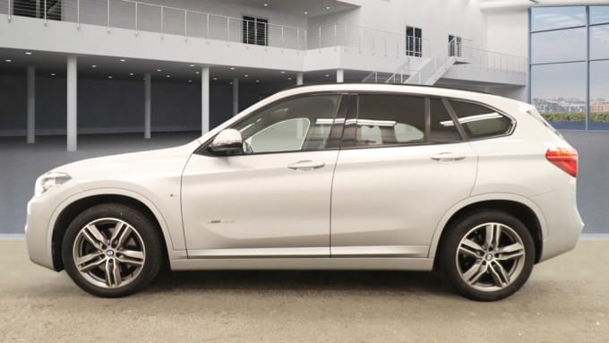 2025 BMW X1