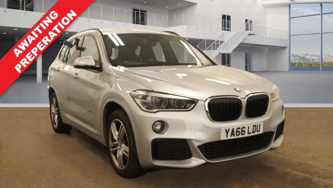 2025 BMW X1
