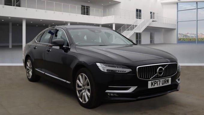 2017 Volvo S90
