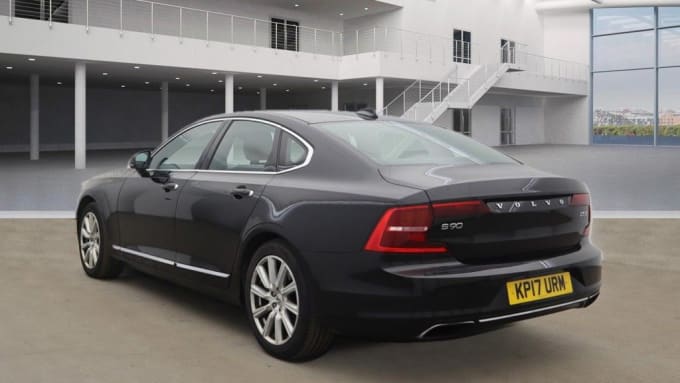 2017 Volvo S90