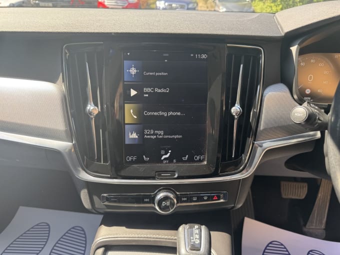 2017 Volvo S90