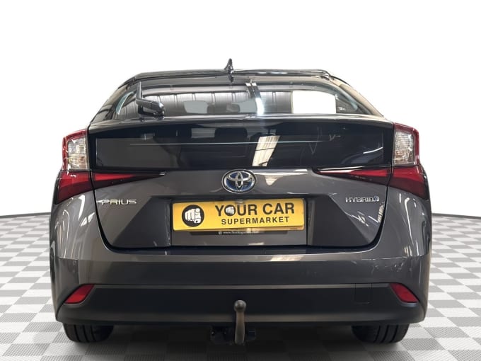 2025 Toyota Prius
