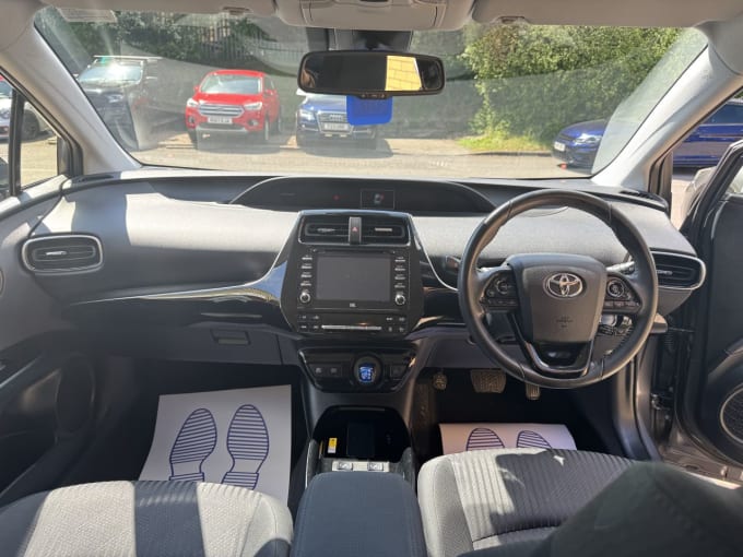 2025 Toyota Prius
