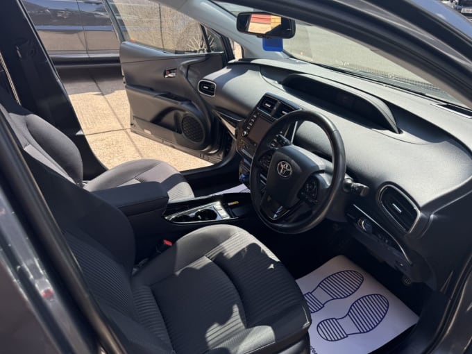 2025 Toyota Prius