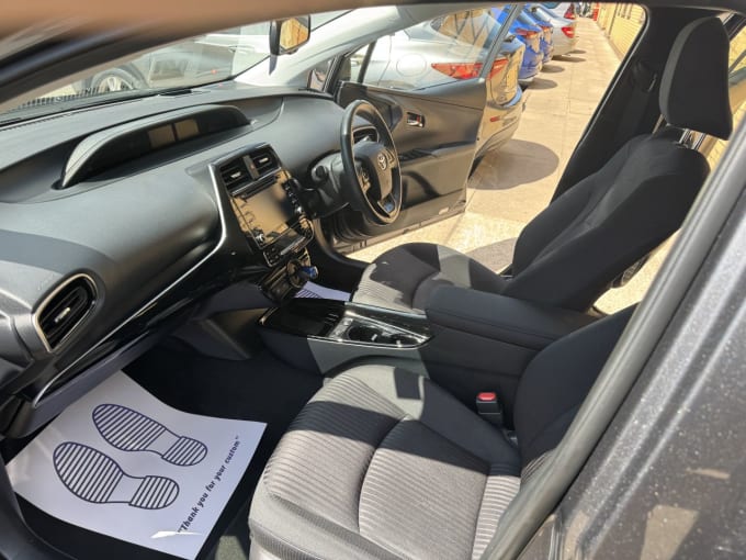 2025 Toyota Prius