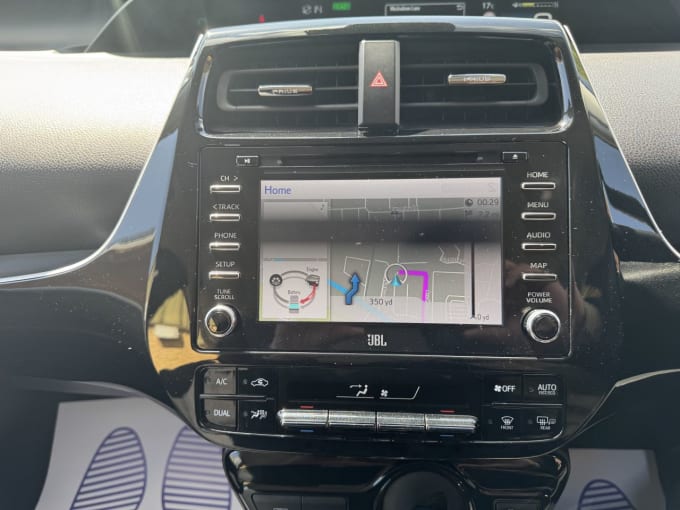 2025 Toyota Prius