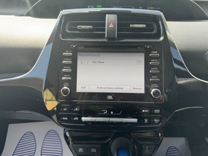 2025 Toyota Prius