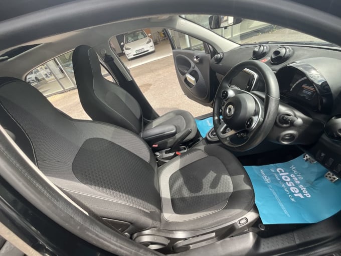 2025 Smart Forfour