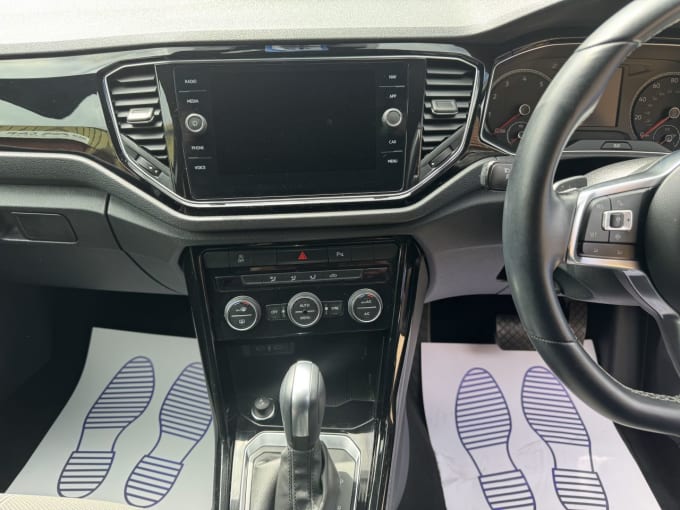 2025 Volkswagen T-roc