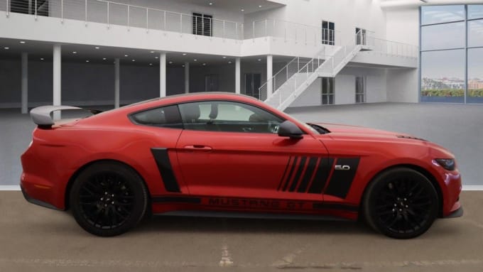2025 Ford Mustang
