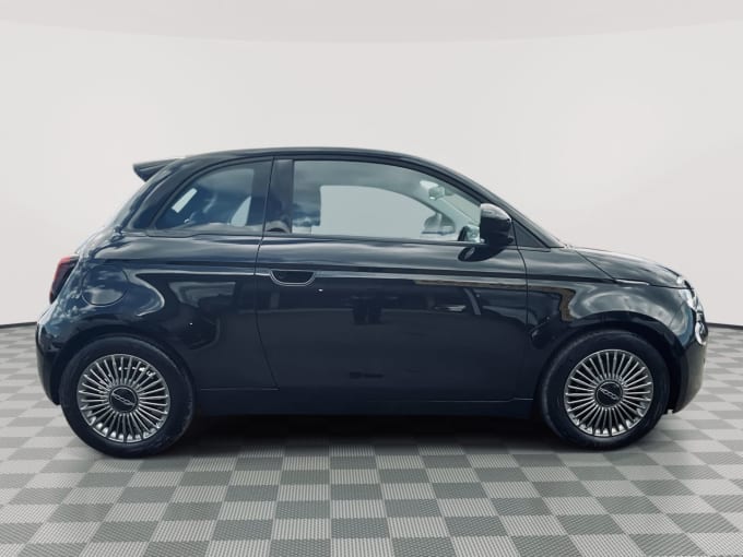 2025 Fiat 500e