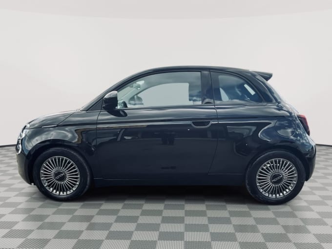 2025 Fiat 500e