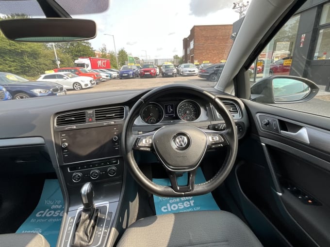 2025 Volkswagen Golf
