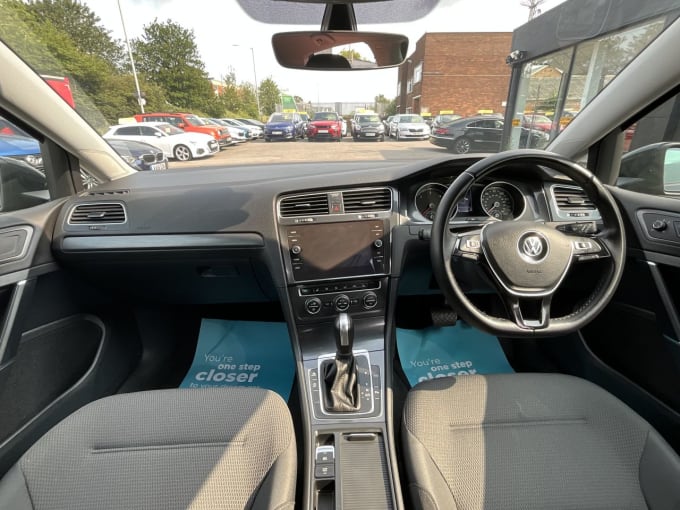 2025 Volkswagen Golf