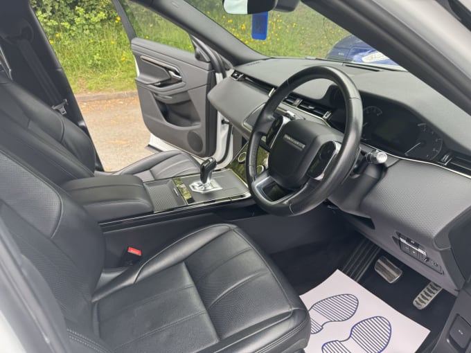 2025 Land Rover Range Rover Evoque
