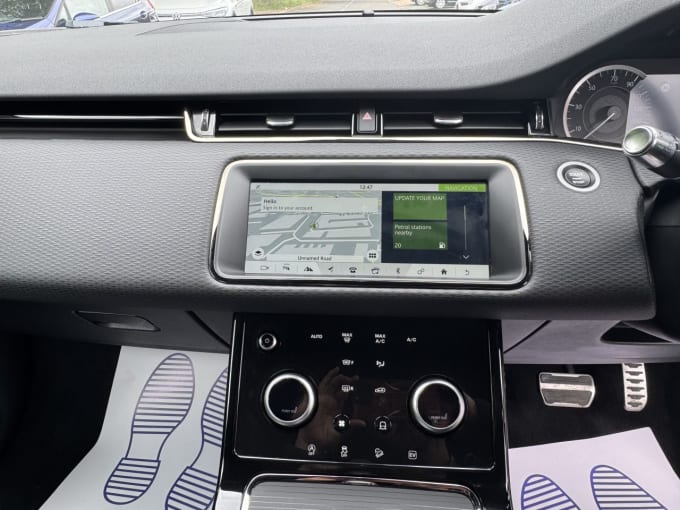 2025 Land Rover Range Rover Evoque