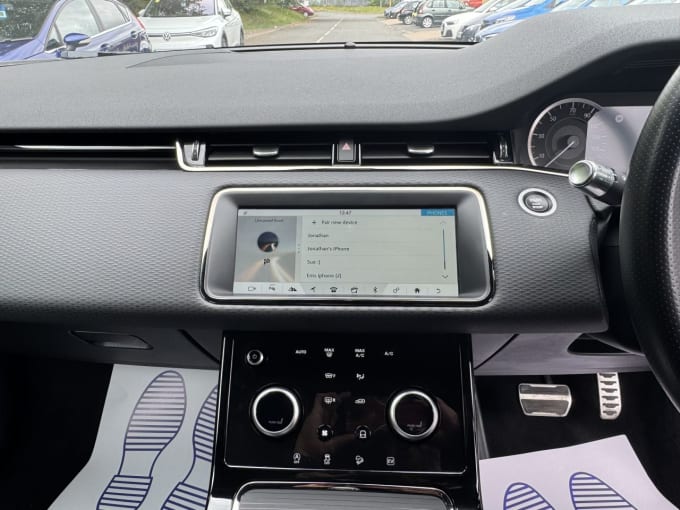 2025 Land Rover Range Rover Evoque