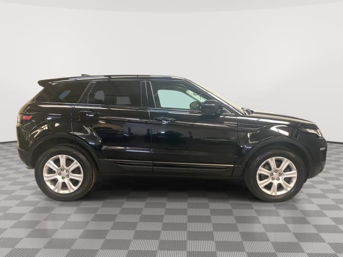 2025 Land Rover Discovery Sport