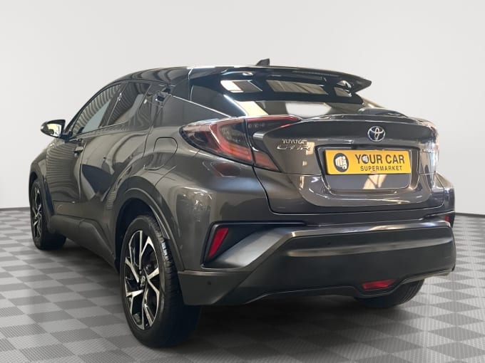 2025 Toyota C-hr