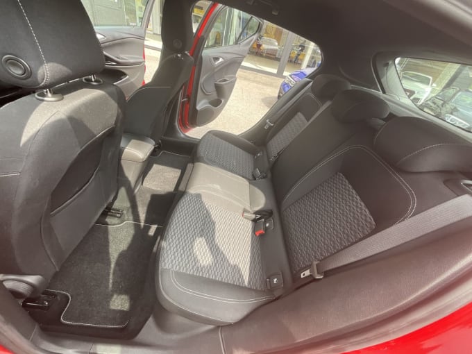 2025 Vauxhall Astra