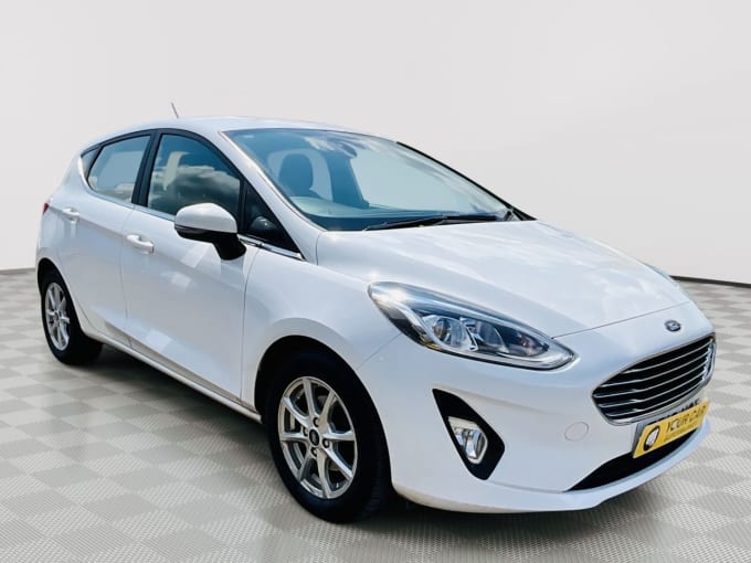 2025 Ford Fiesta