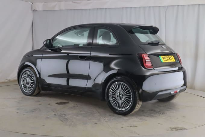 2025 Fiat 500e