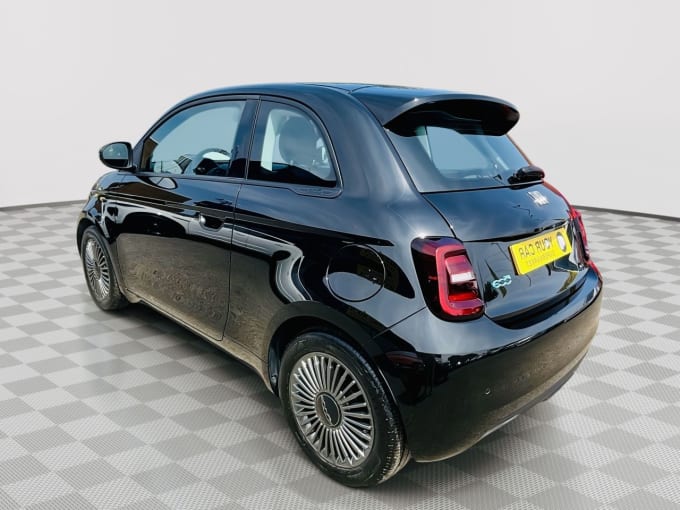 2025 Fiat 500e