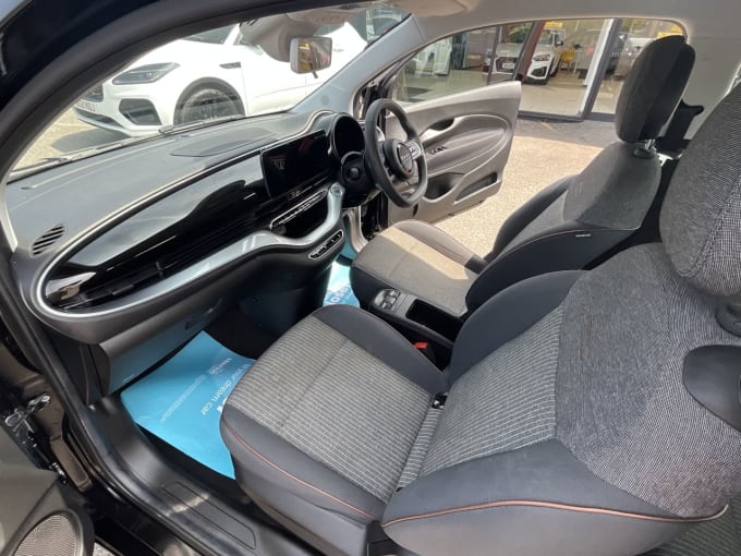 2025 Fiat 500e