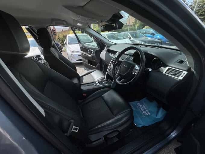 2025 Land Rover Discovery Sport
