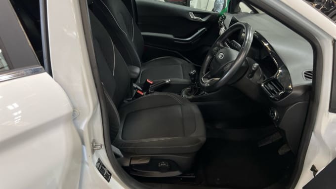 2025 Ford Fiesta