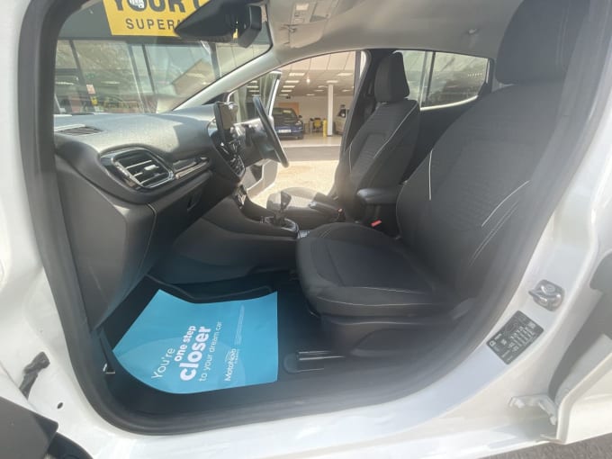 2025 Ford Fiesta
