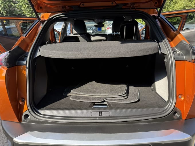 2025 Peugeot 2008