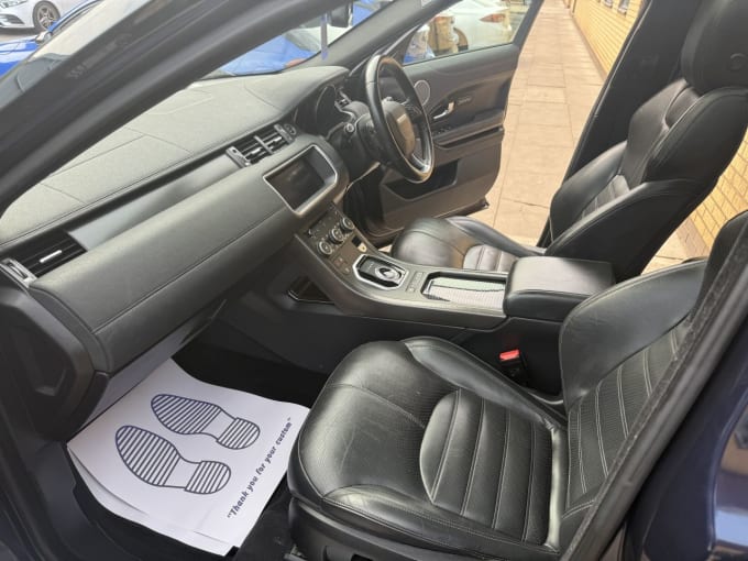2025 Land Rover Range Rover Evoque