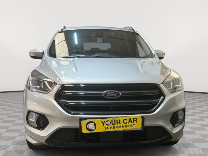 2025 Ford Kuga