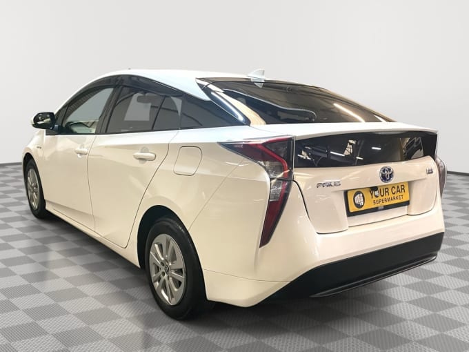 2025 Toyota Prius