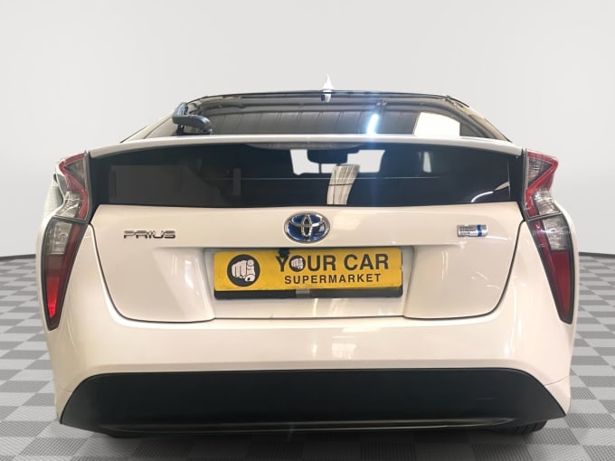 2025 Toyota Prius