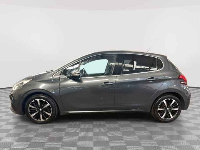 2025 Peugeot 208