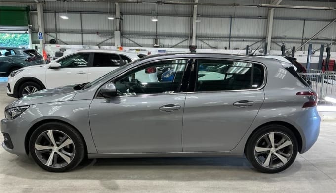 2025 Peugeot 308