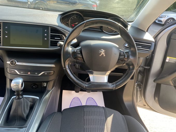 2025 Peugeot 308