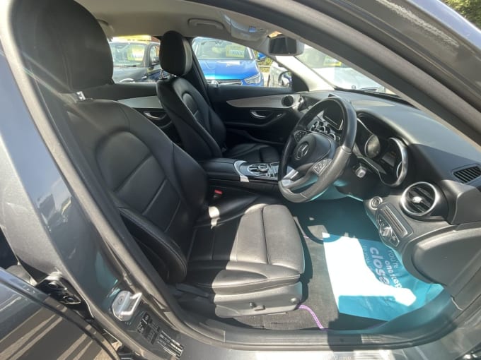 2025 Mercedes-benz C-class